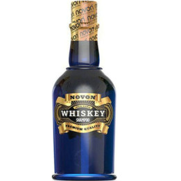 NOVON PROFESSIONAL WHISKEY ΣΑΜΠΟΥΆΝ ΕΝΥΔΆΤΩΣΗΣ ΓΙΑ ΌΛΟΥΣ ΤΟΥΣ ΤΎΠΟΥΣ ΜΑΛΛΙΏΝ 400ML